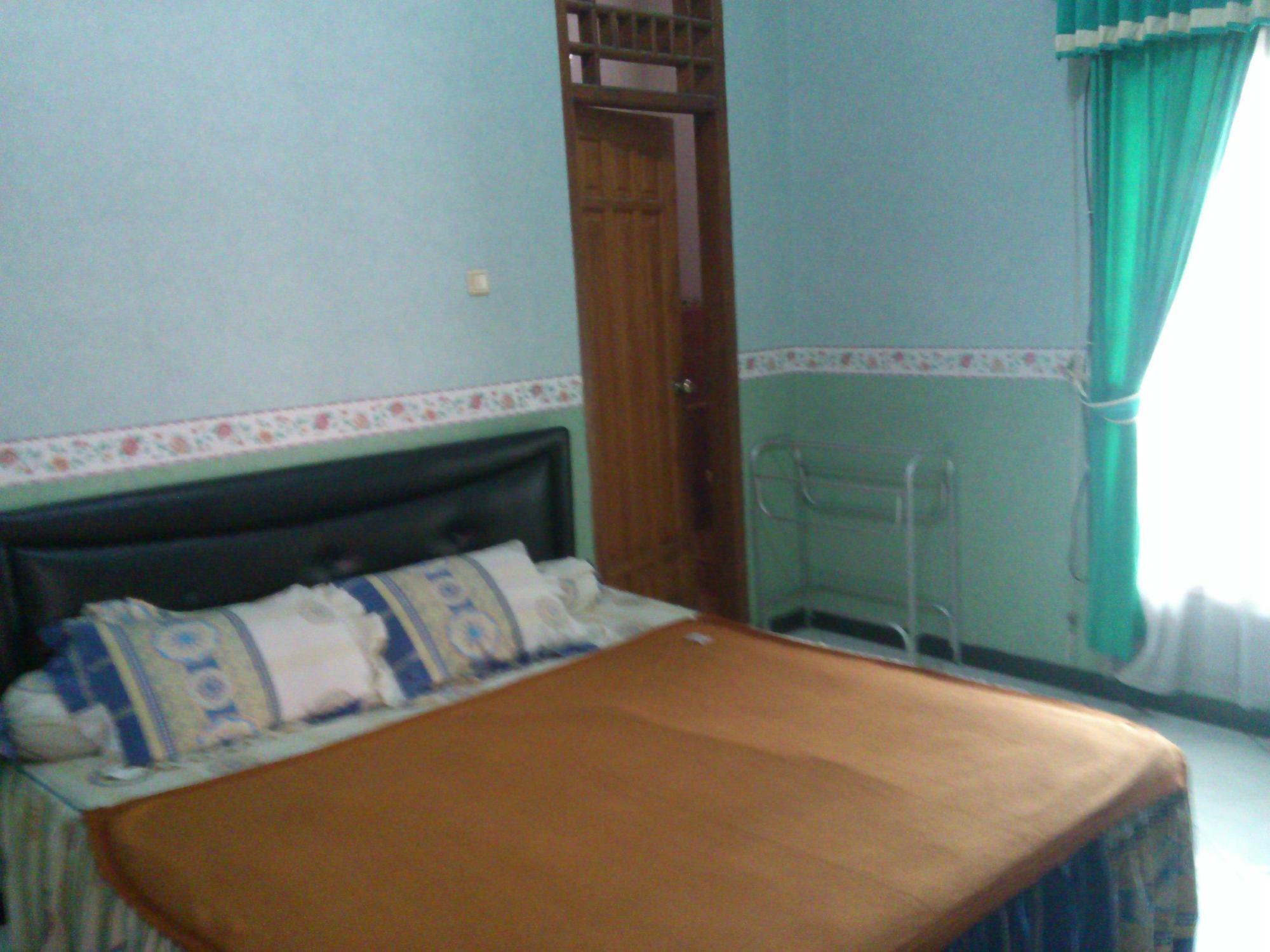 Tjahaja Baroe Syariah Mitra Reddoorz At Dukuh Kupang Hotel Surabaya Exterior photo